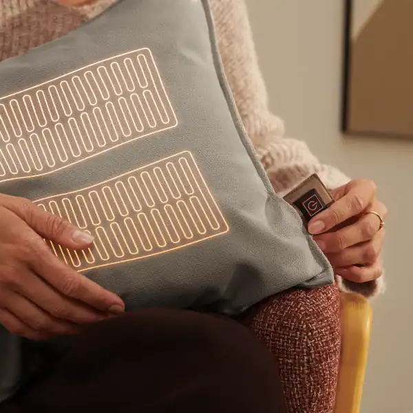 mellow heated cushion 40 x 60 grijs