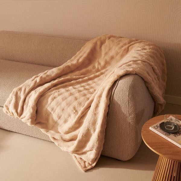 yentl heated overblanket bubble beige